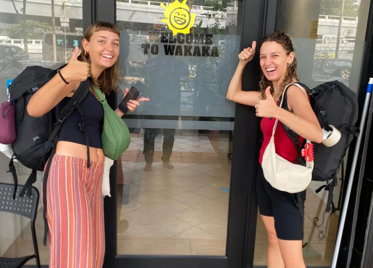 Wakaka Hostel contacts