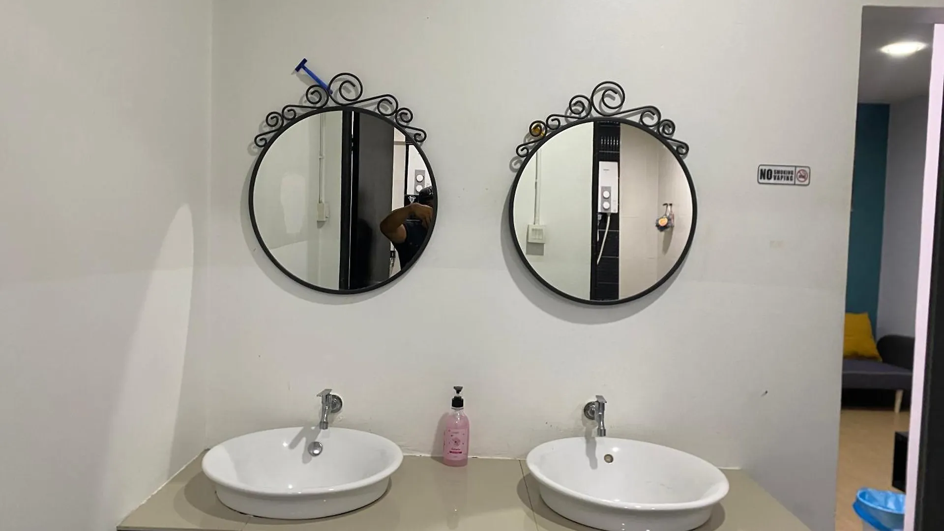 Wakaka Hostel Kuala Lumpur